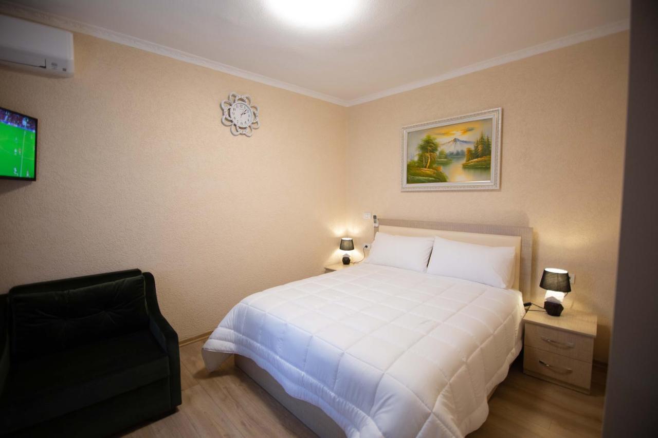 Vila Lika Hotell Korce Eksteriør bilde