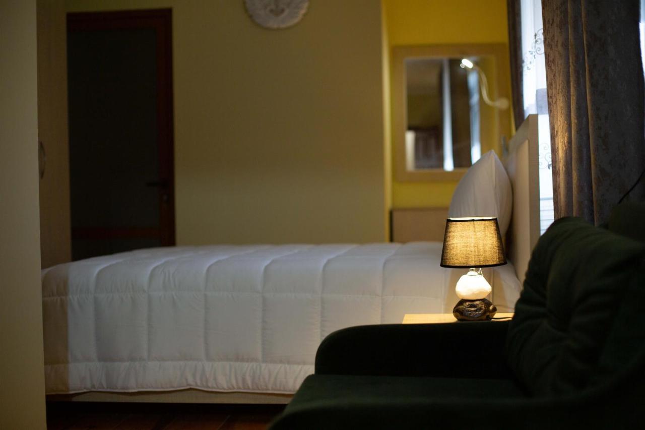 Vila Lika Hotell Korce Eksteriør bilde