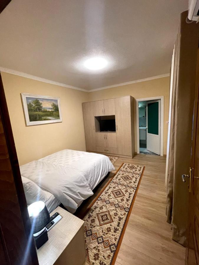 Vila Lika Hotell Korce Eksteriør bilde