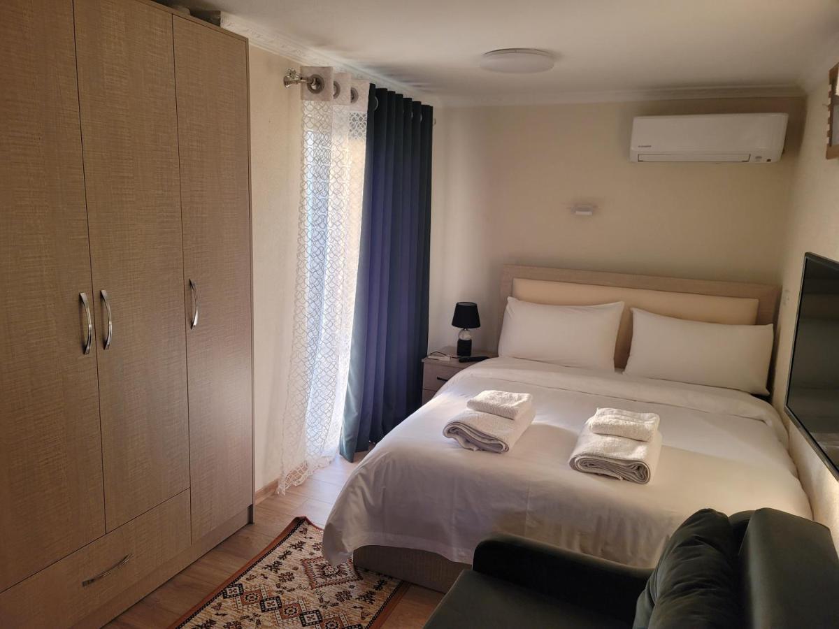 Vila Lika Hotell Korce Eksteriør bilde