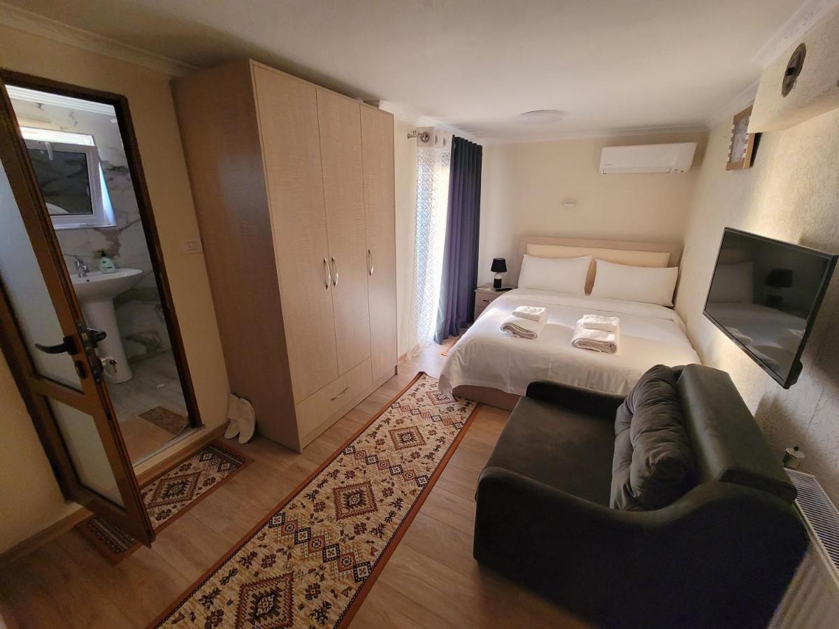 Vila Lika Hotell Korce Eksteriør bilde